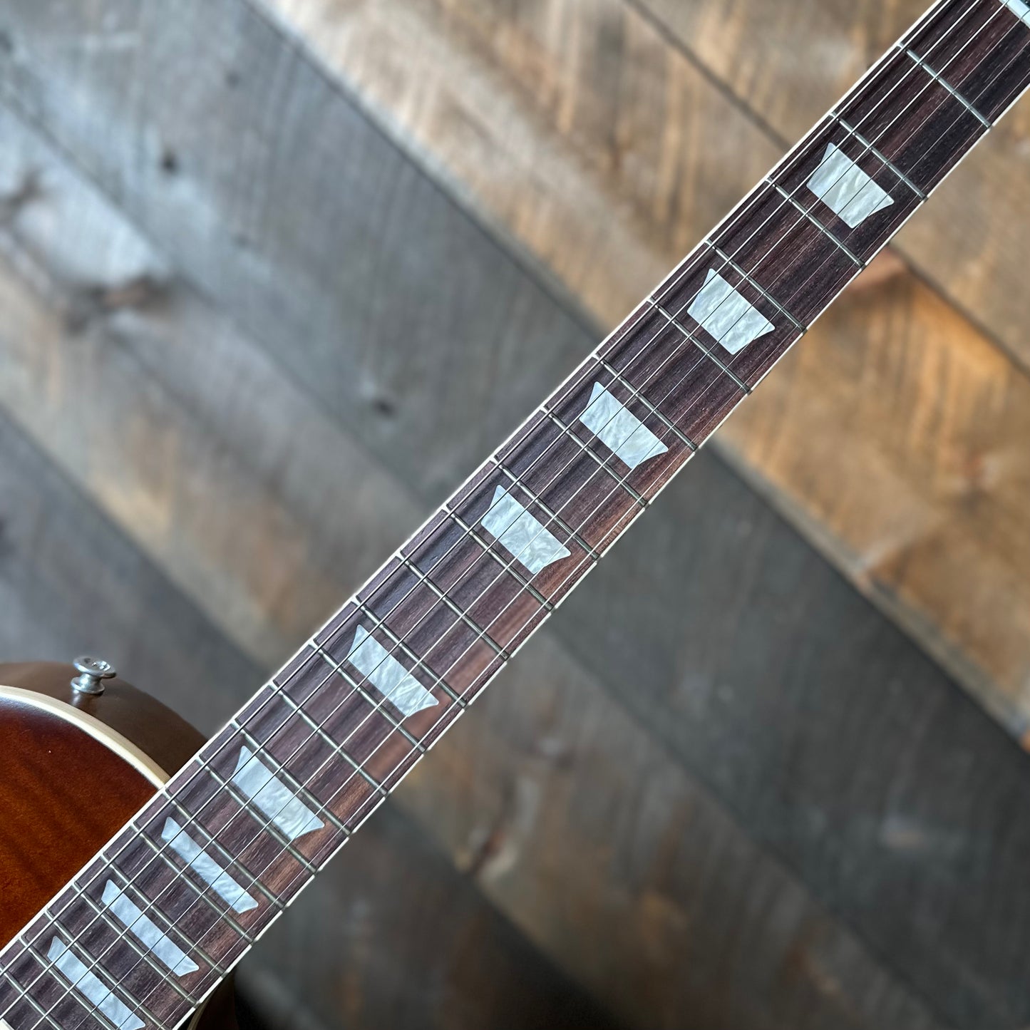 Gibson Les Paul Standard 50s Faded - Vintage Tobacco Burst 221150205