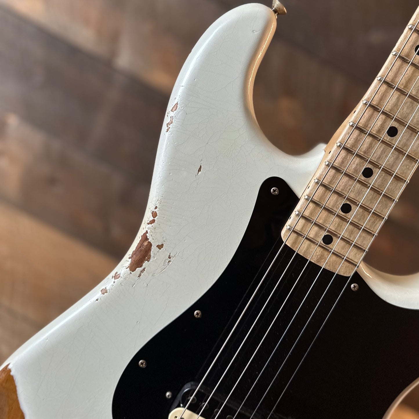 Used Fender Custom Shop 1969 Stratocaster Heavy Relic Single Pickup - Faded Frost White