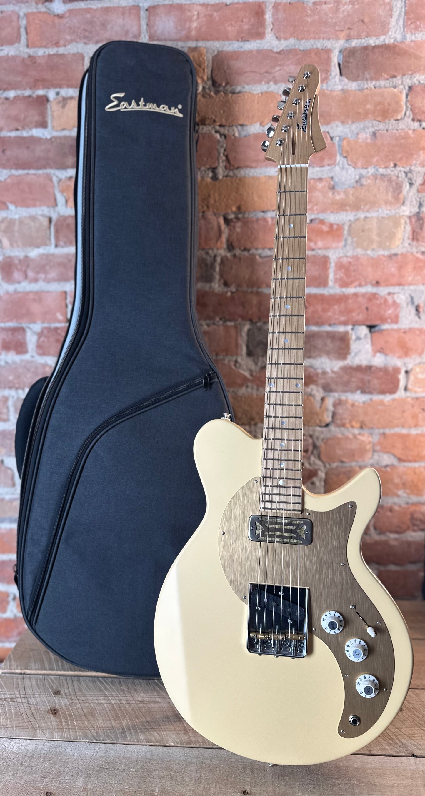 Eastman Guitars FT-SC'52 Electric Guitar - Desert Sand