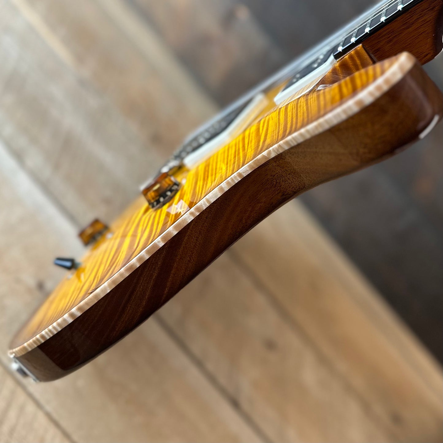 PRS Custom 24 "Birds of a Feather" Limited Edition - Honey Gold 429790