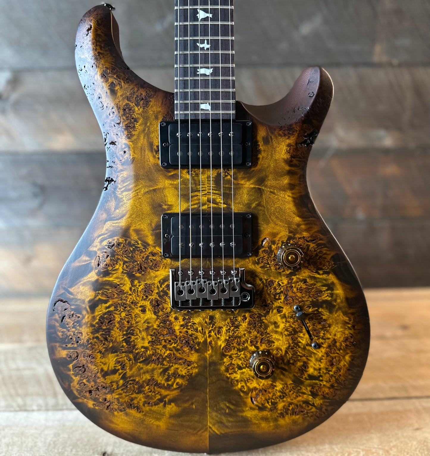 PRS Limited Edition Wood Library Select S2 Custom 24-08 Poplar Burl Top - Black Gold Burst  S2089070