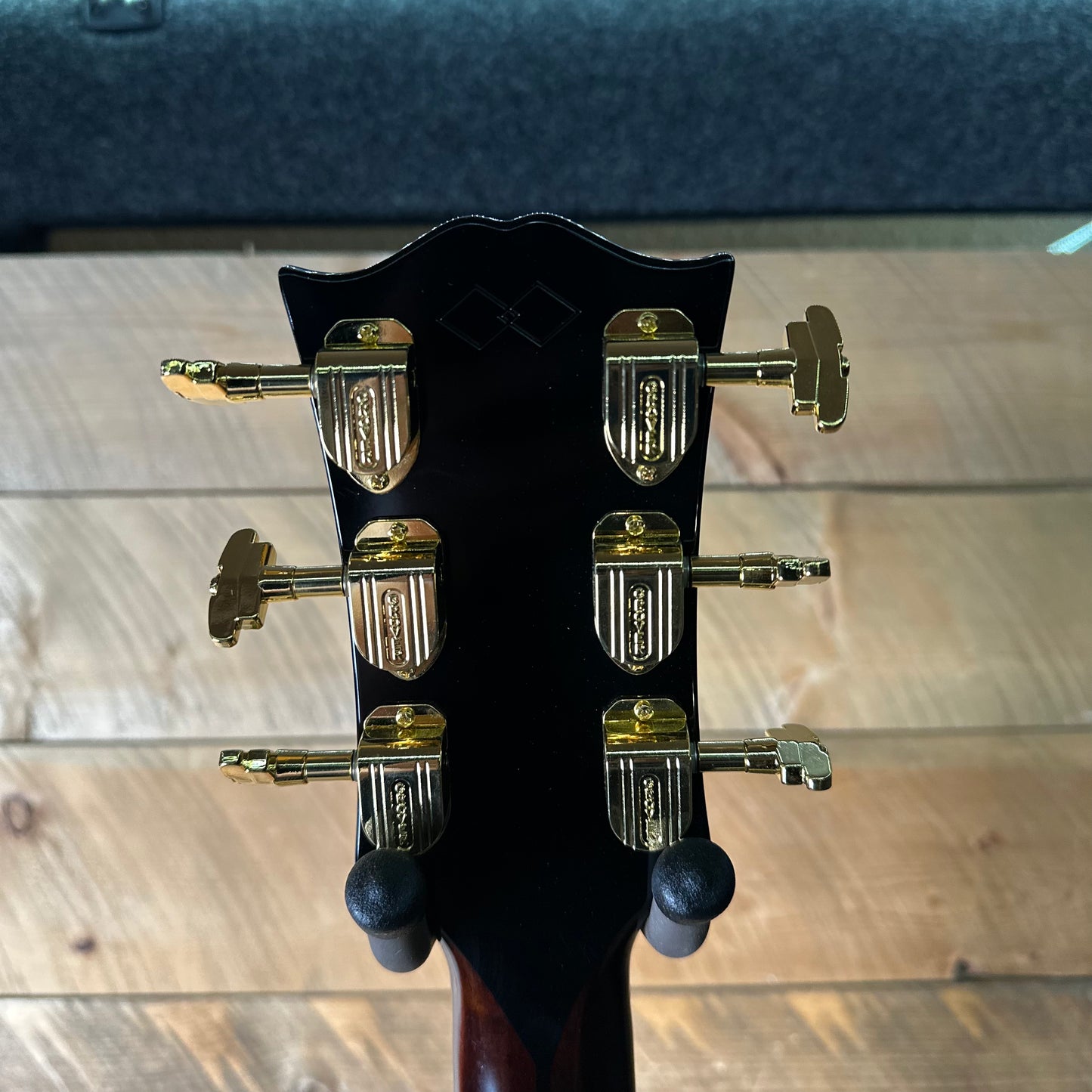 Epiphone Inspired By Gibson Custom Pre War SJ-200 - Vintage Sunburst  25041500171