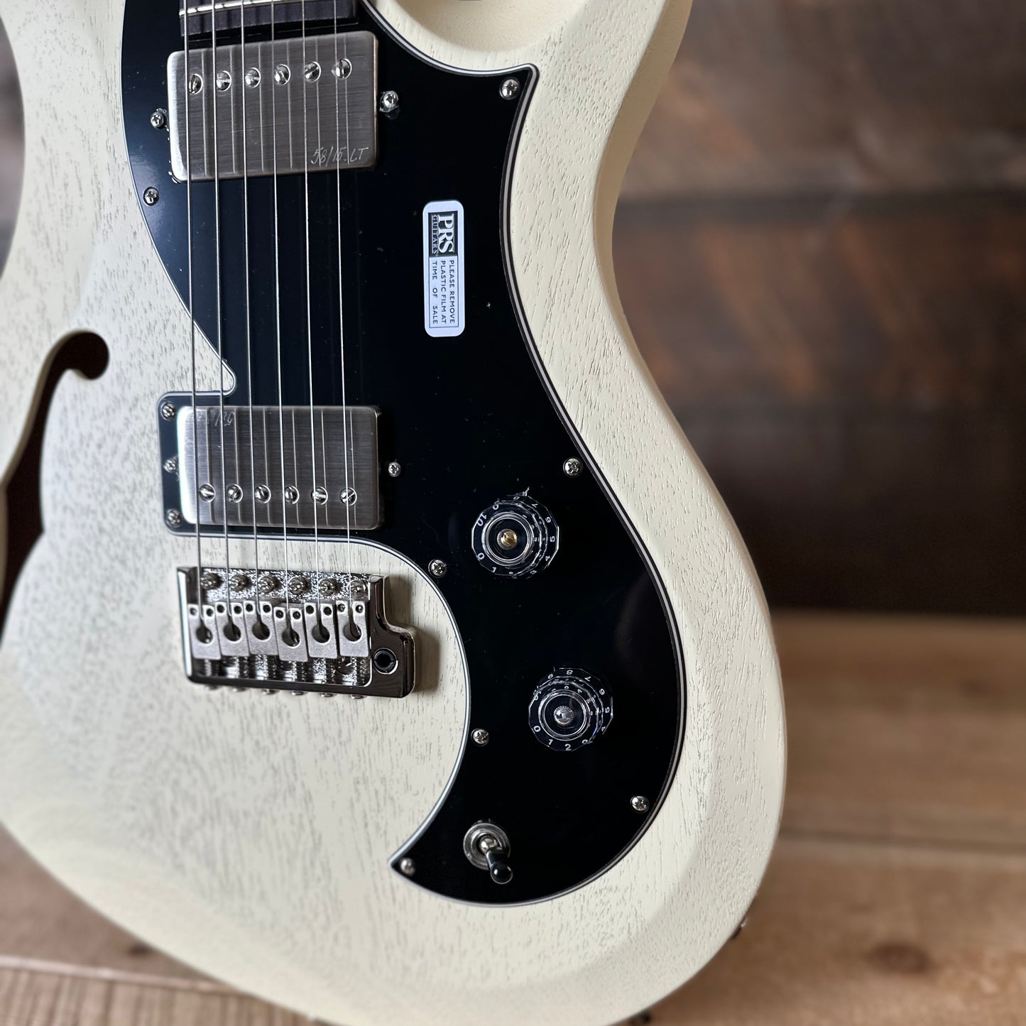 PRS S2 Vela Semi-Hollow HHT Quimper Edition – Antique White Satin Nitro USA Electric Guitar S208998