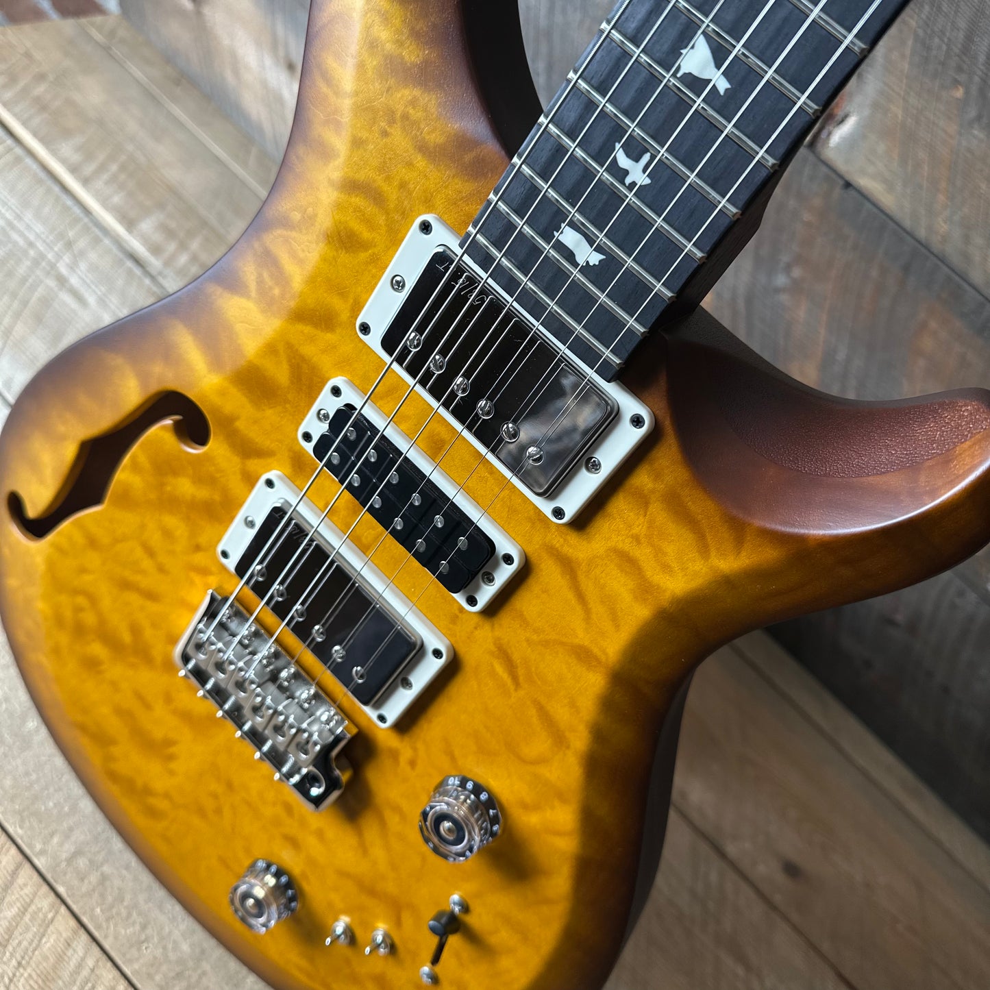PRS S2 Wood Library Special Semi-Hollow Quilted Top Ebony Fretboard Satin McCarty Tobacco Sunburst S2089067