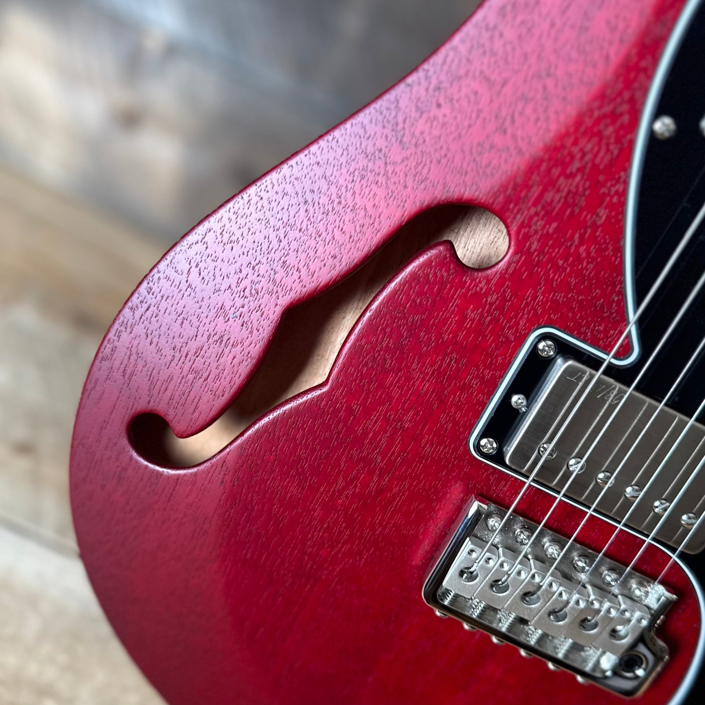 PRS S2 Vela Semi-Hollow HHT Quimper Edition – Vintage Cherry Satin Nitro USA Electric Guitar S2088910