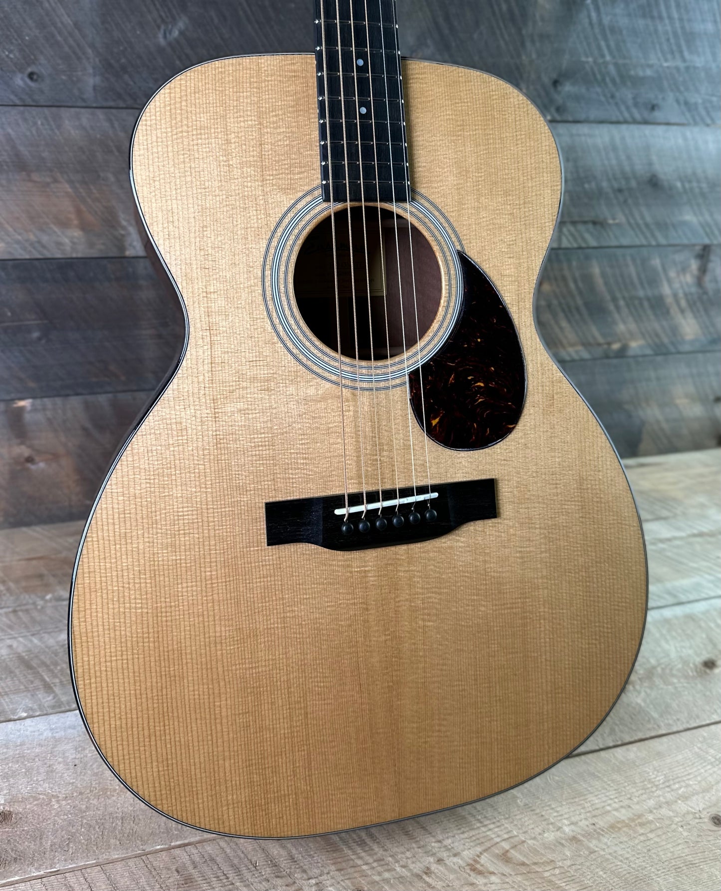 Eastman E10 OM-TC - Thermo-Cure Natural