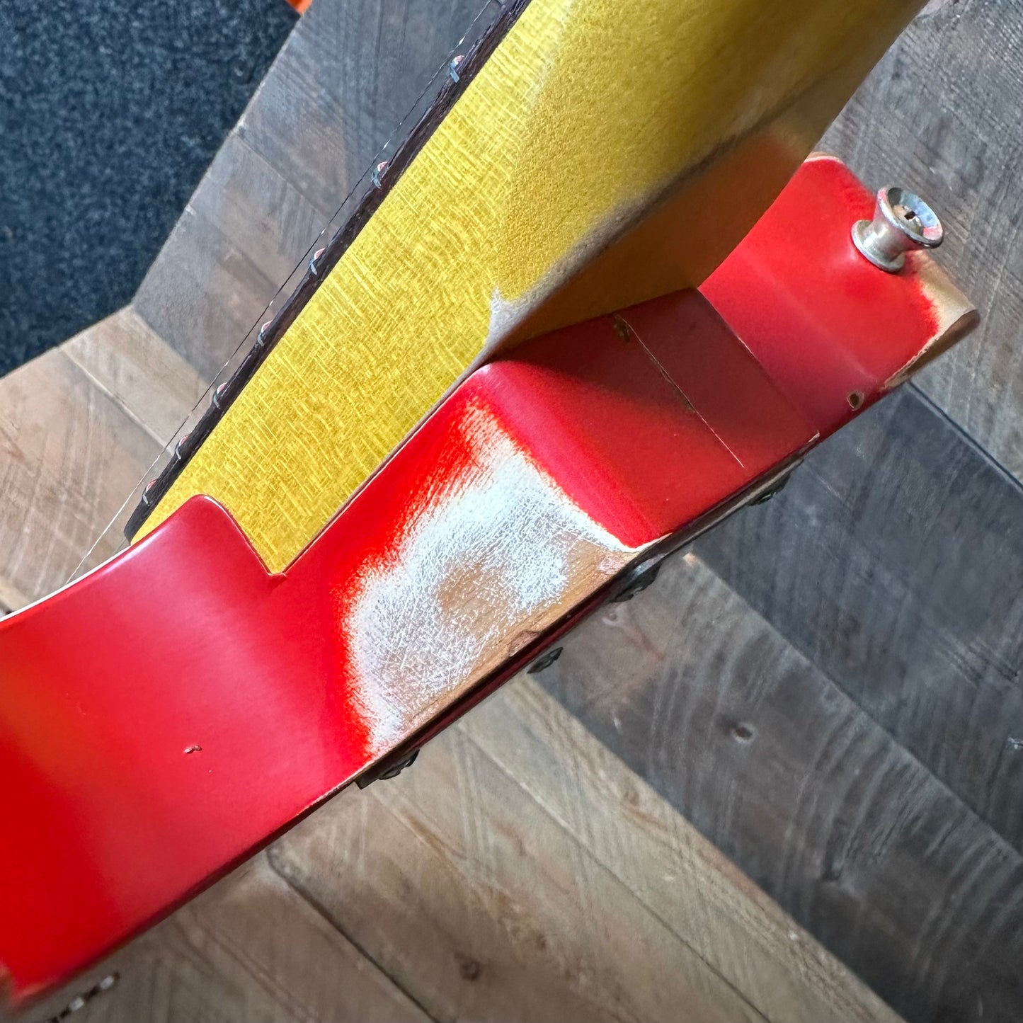 Nash T-63 Alder Body Heavy Aged - Dakota Red NG-6145