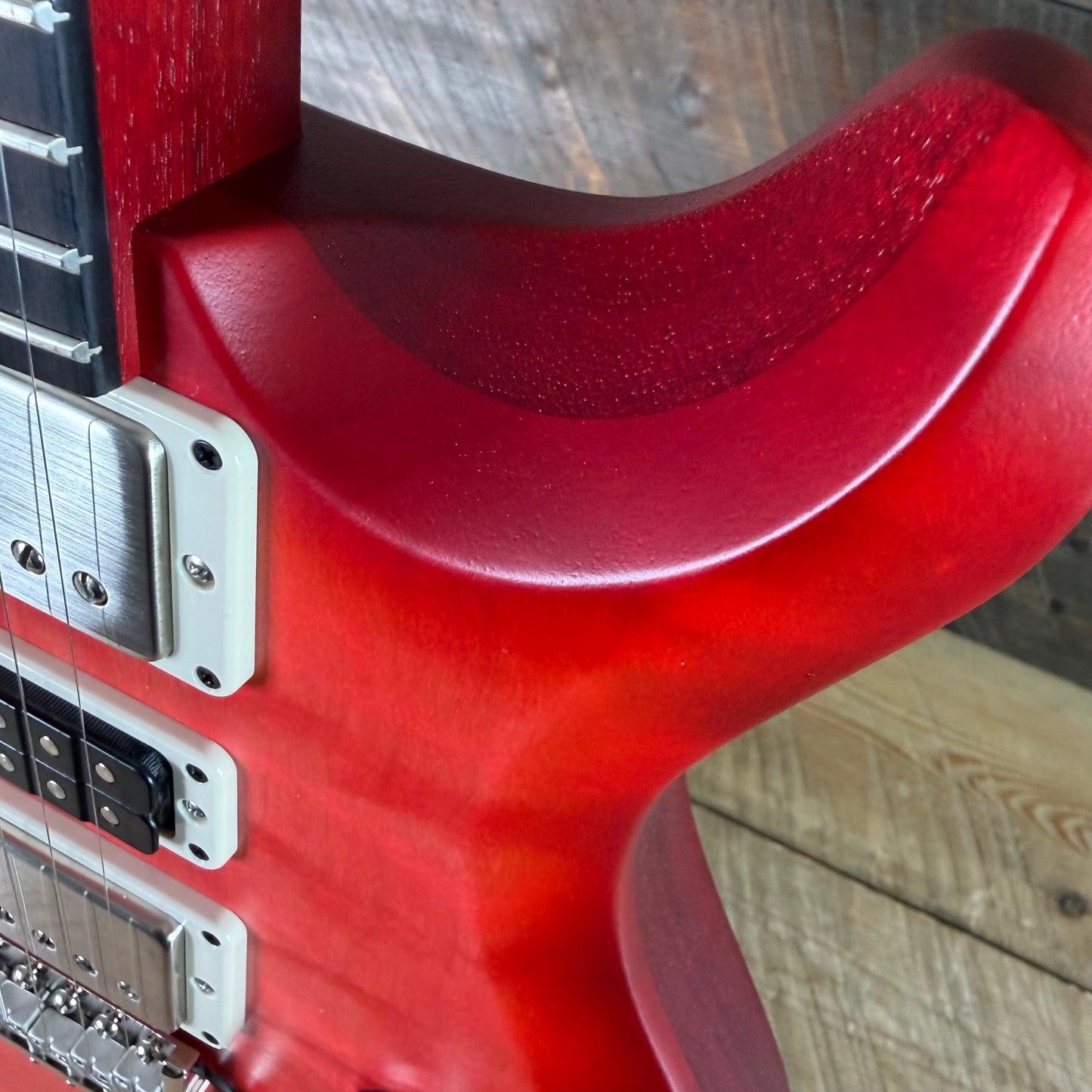 PRS S2 Wood Library Special Semi-Hollow Quilted Top Ebony Fretboard Satin Bonnie Pink Cherry Burst  S2088417