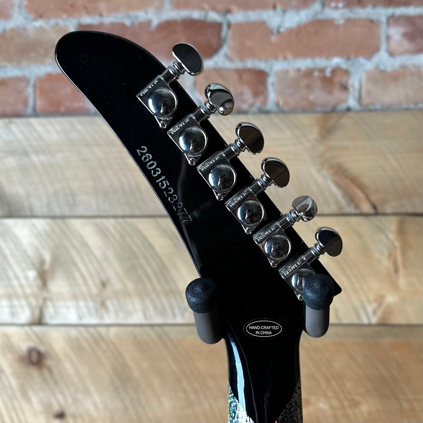 Epiphone Lzzy Hale Explorer Custom - Black Diamond Holographic Sparkle 26031523277