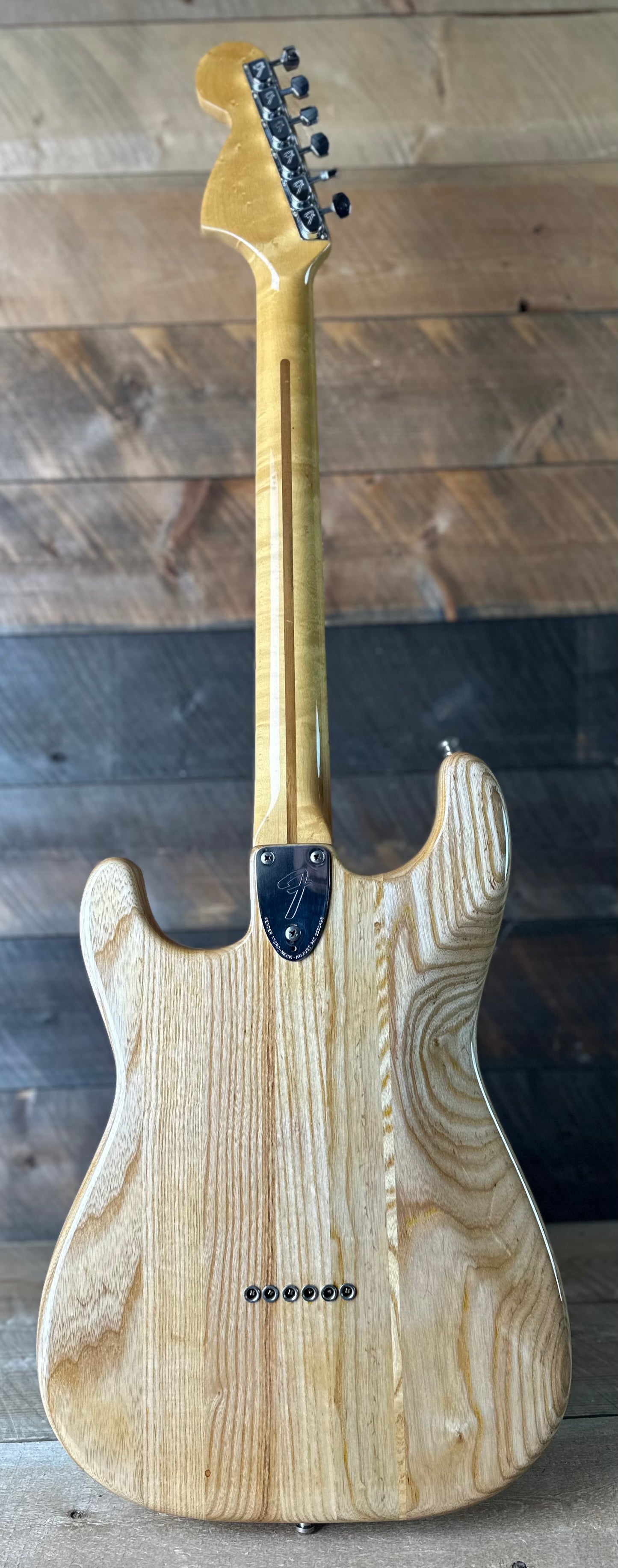 Vintage 1977 Fender Stratocaster Hardtail - Natural