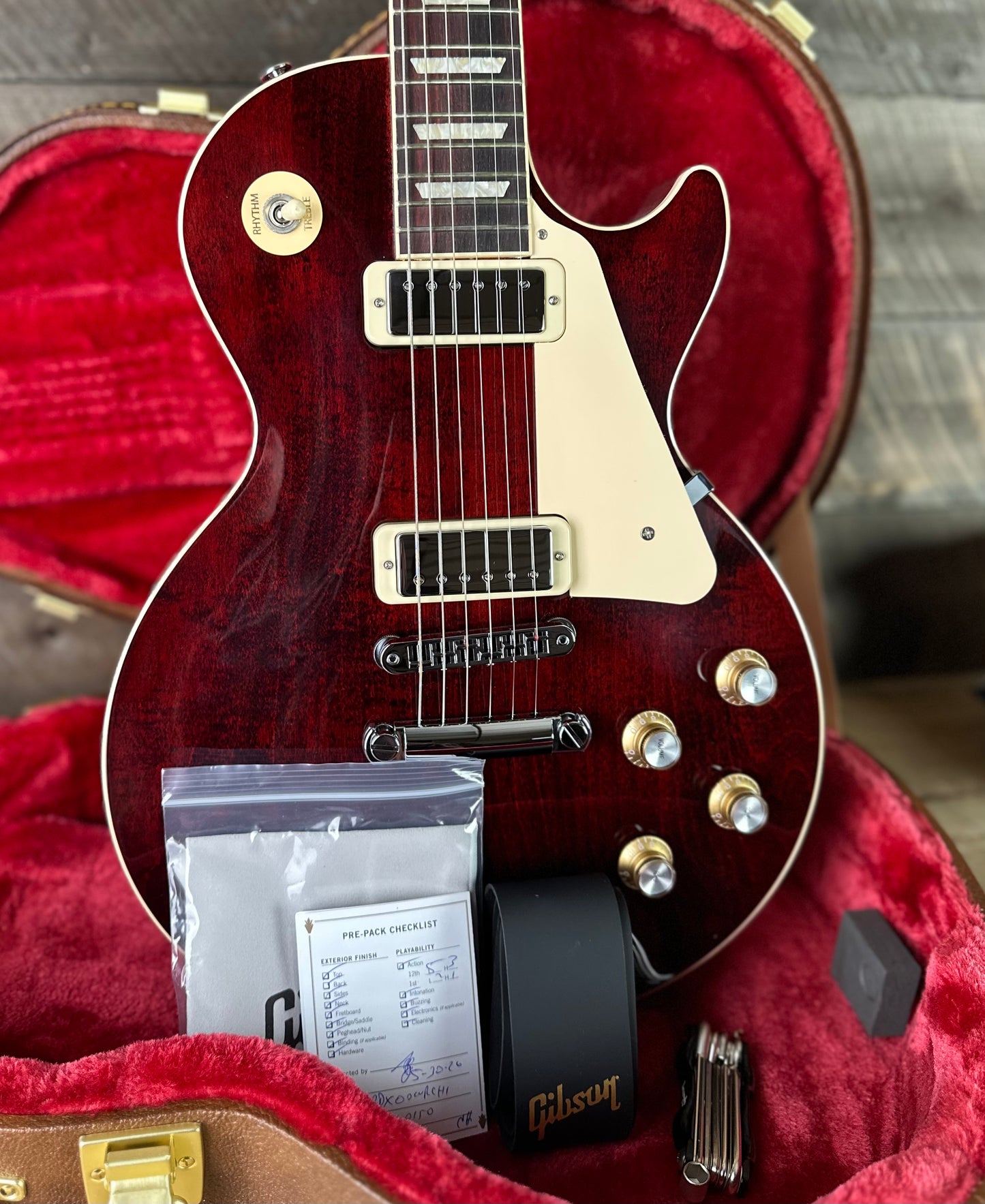 Gibson Les Paul 70s Deluxe - Wine Red 213550150