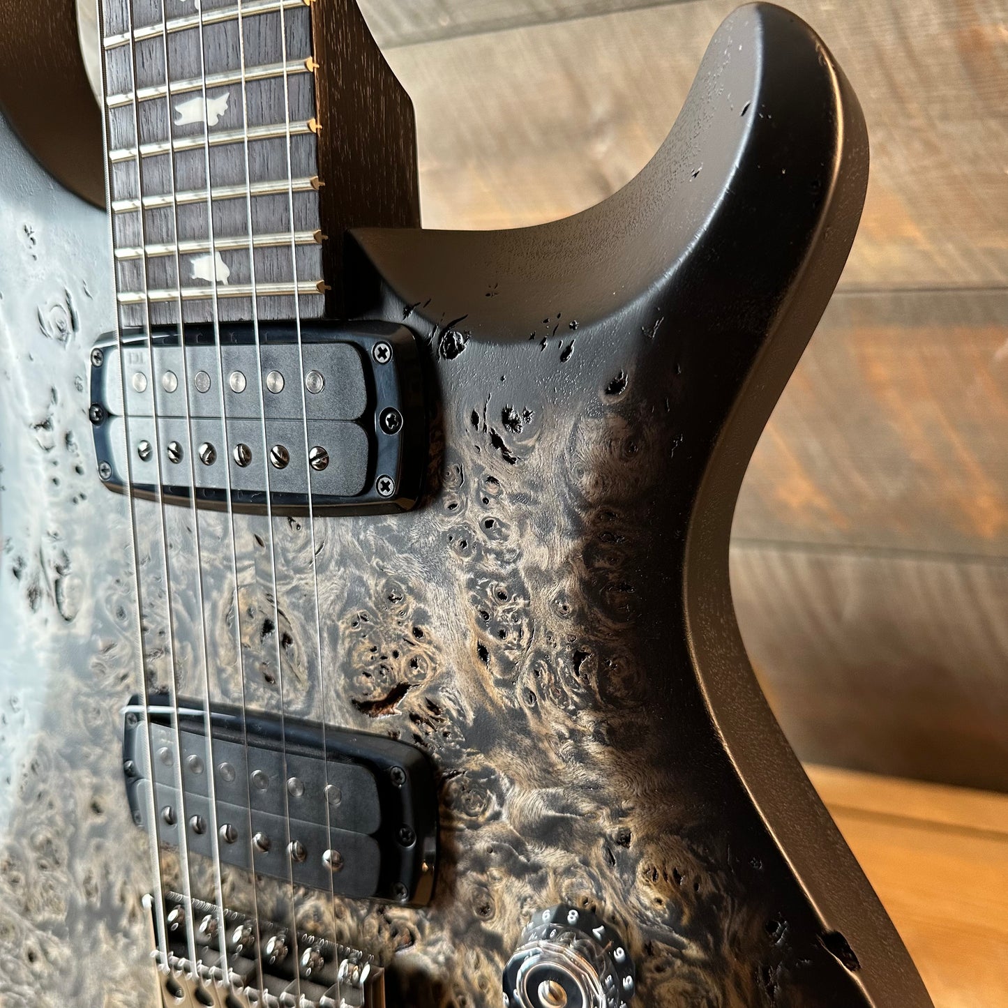 PRS Limited Wood Library Select S2 Custom 24-08 Poplar Burl Top - Charcoal Burst S2088766