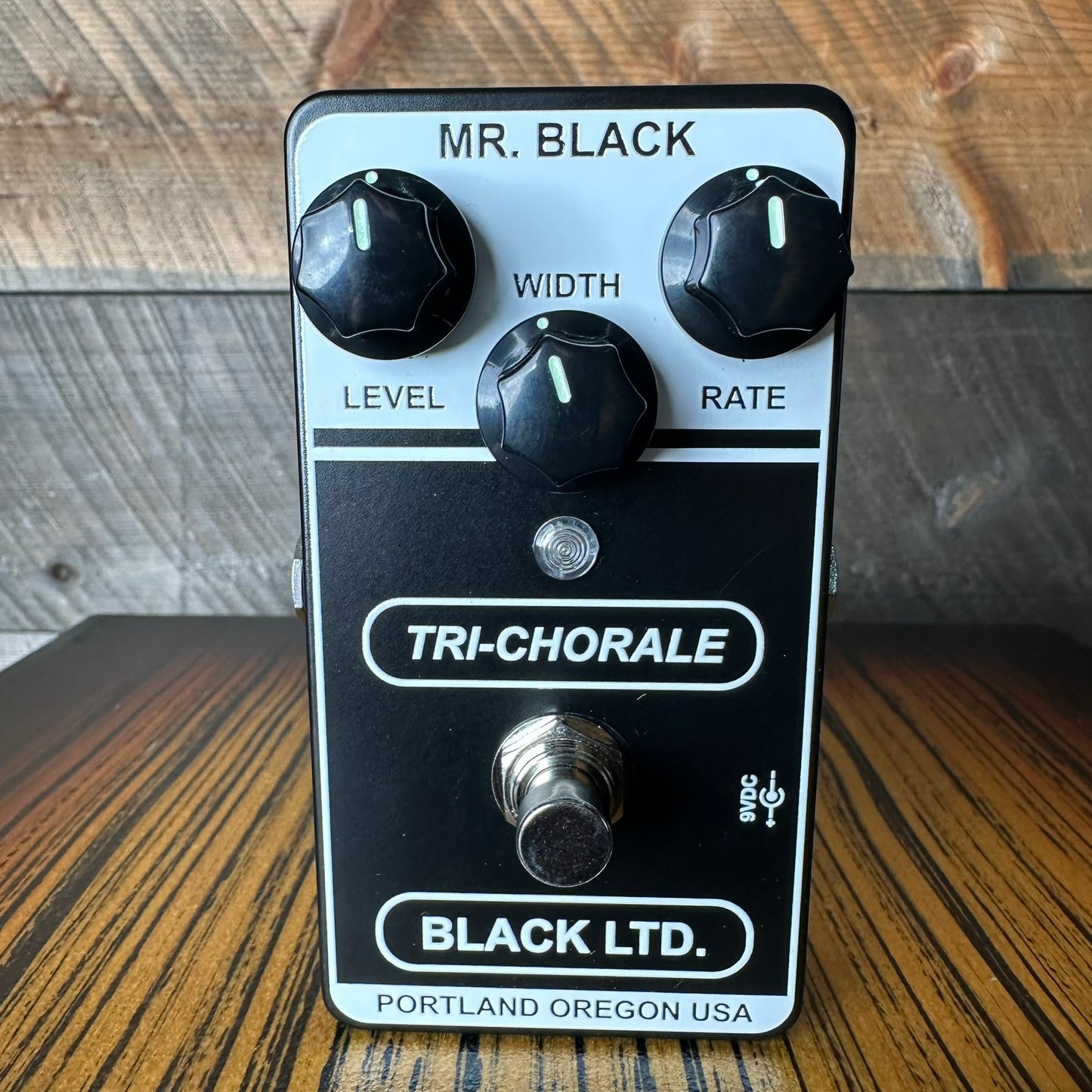 MR. Black LTD.Tri-Chorale Chorus Pedal