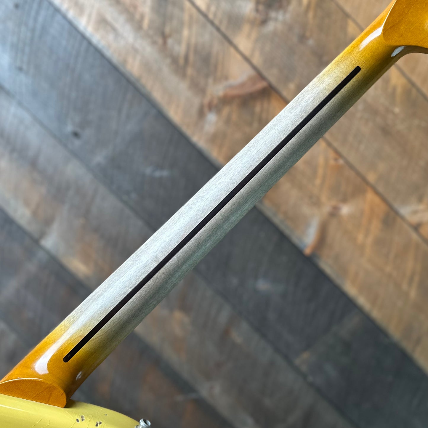 Tausch Guitars 665 Raw - Marshmallow Yellow 32603