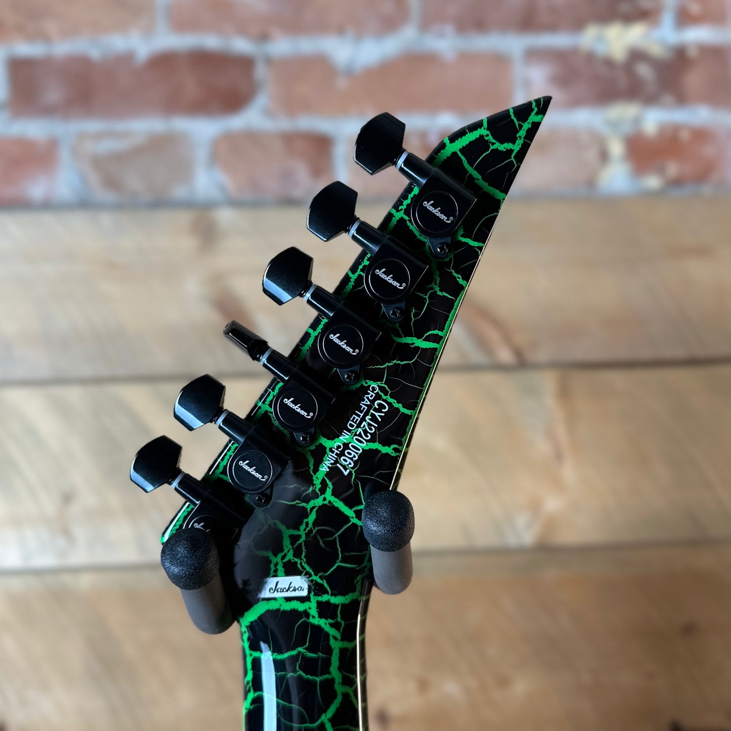 Used Jackson Pro Series Brandon Ellis Signature Kelly - Green Crackle