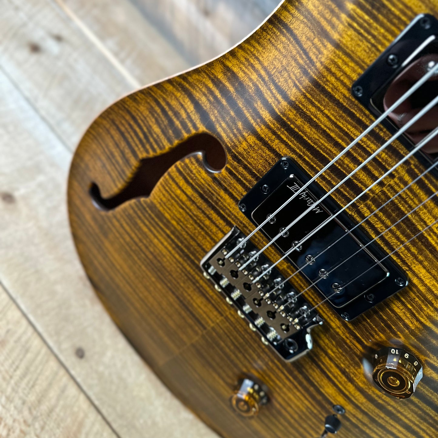 PRS Wood Library Custom 24 Fatback Semi-Hollow McCarty III Pickups Ebony Fretboard Satin Yellow Tiger Finish Stained Maple Neck 423670