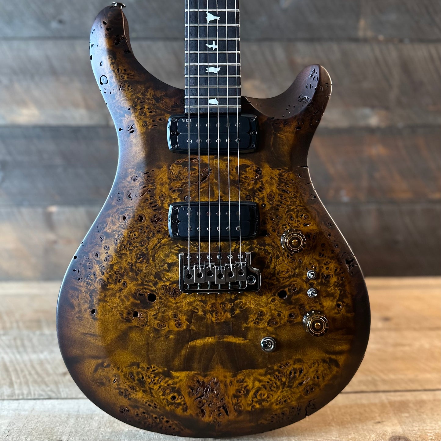 PRS Limited Edition Wood Library Select S2 Custom 24-08 Poplar Burl Top - Black Gold Burst  S2087816