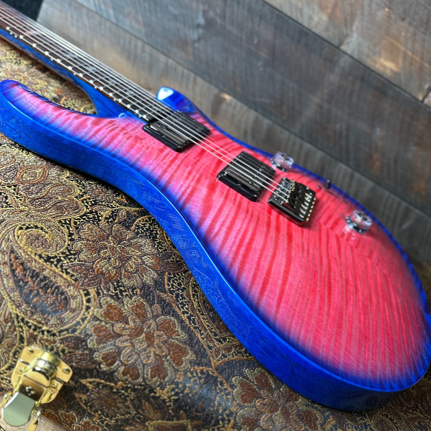 PRS Wood Library Custom 24, 10 Top Brazilian Rosewood Fretboard 58/15lt Korina Back - Bonnie Pink with Blue Wrap Micro Burst!! 411451n