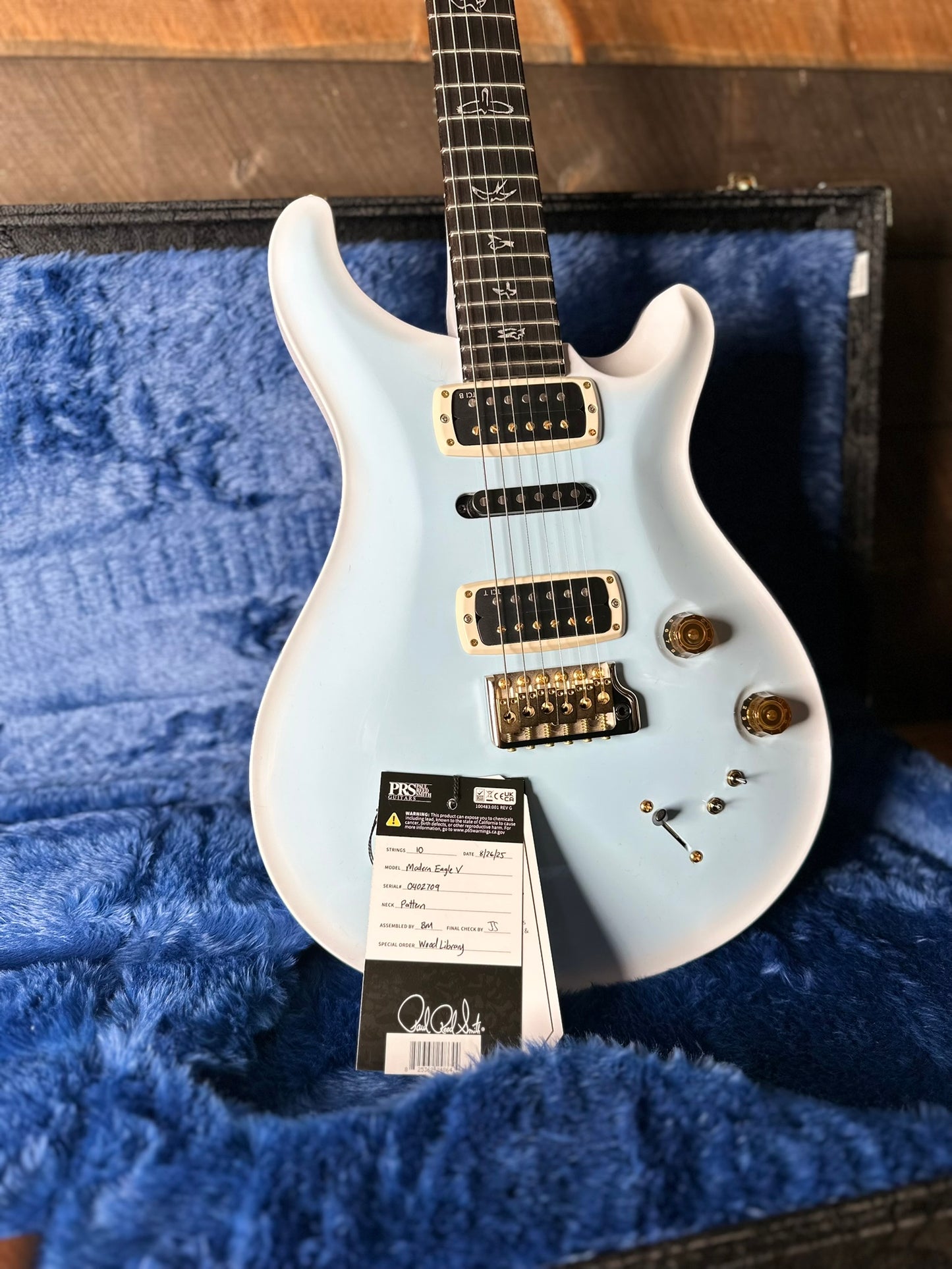 PRS Modern Eagle V W/Ebony FB Custom Color - Reverse Cloud Burst 402709