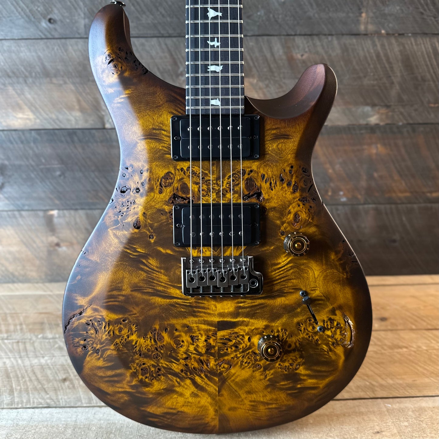 PRS Limited Wood Library Select S2 Custom 24 Poplar Burl Top - Black Gold Burst S2089084