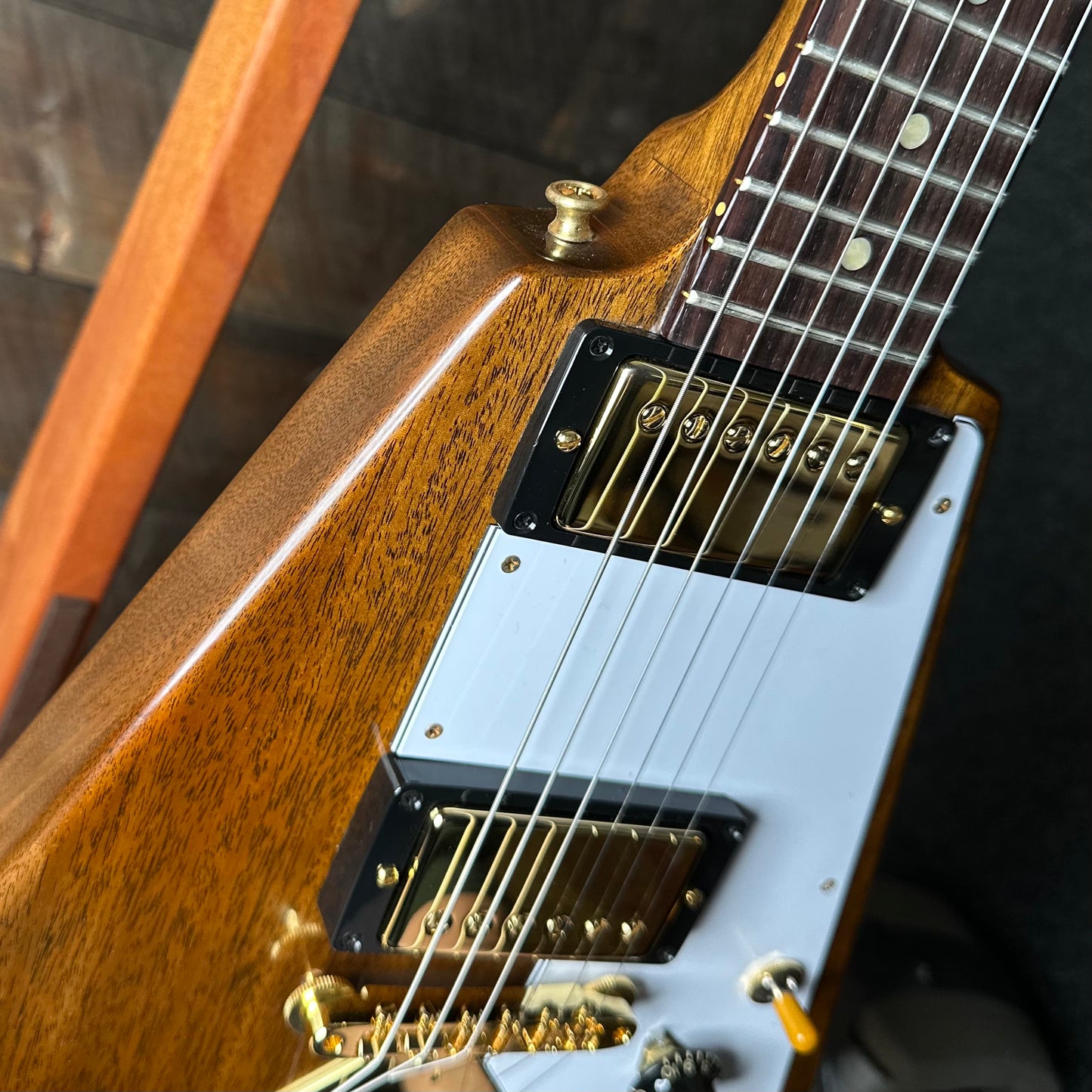 Gibson Custom 1958 Mahogany Flying V Reissue VOS *Only 6.35 Pounds!!* - Antique Natural 851264