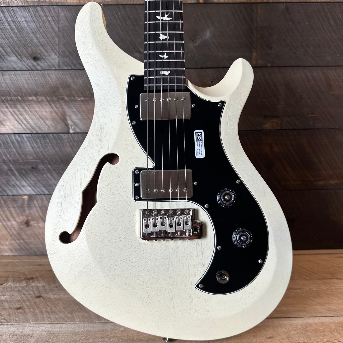 PRS S2 Vela Semi-Hollow HHT Quimper Edition – Antique White Satin Nitro USA Electric Guitar S2088697