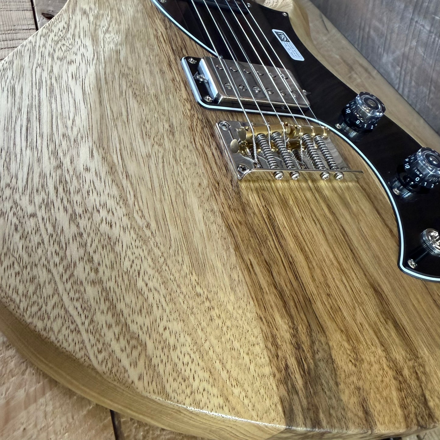 PRS S2 Vela Limited Edition Black Limba Satin Natural S2088568