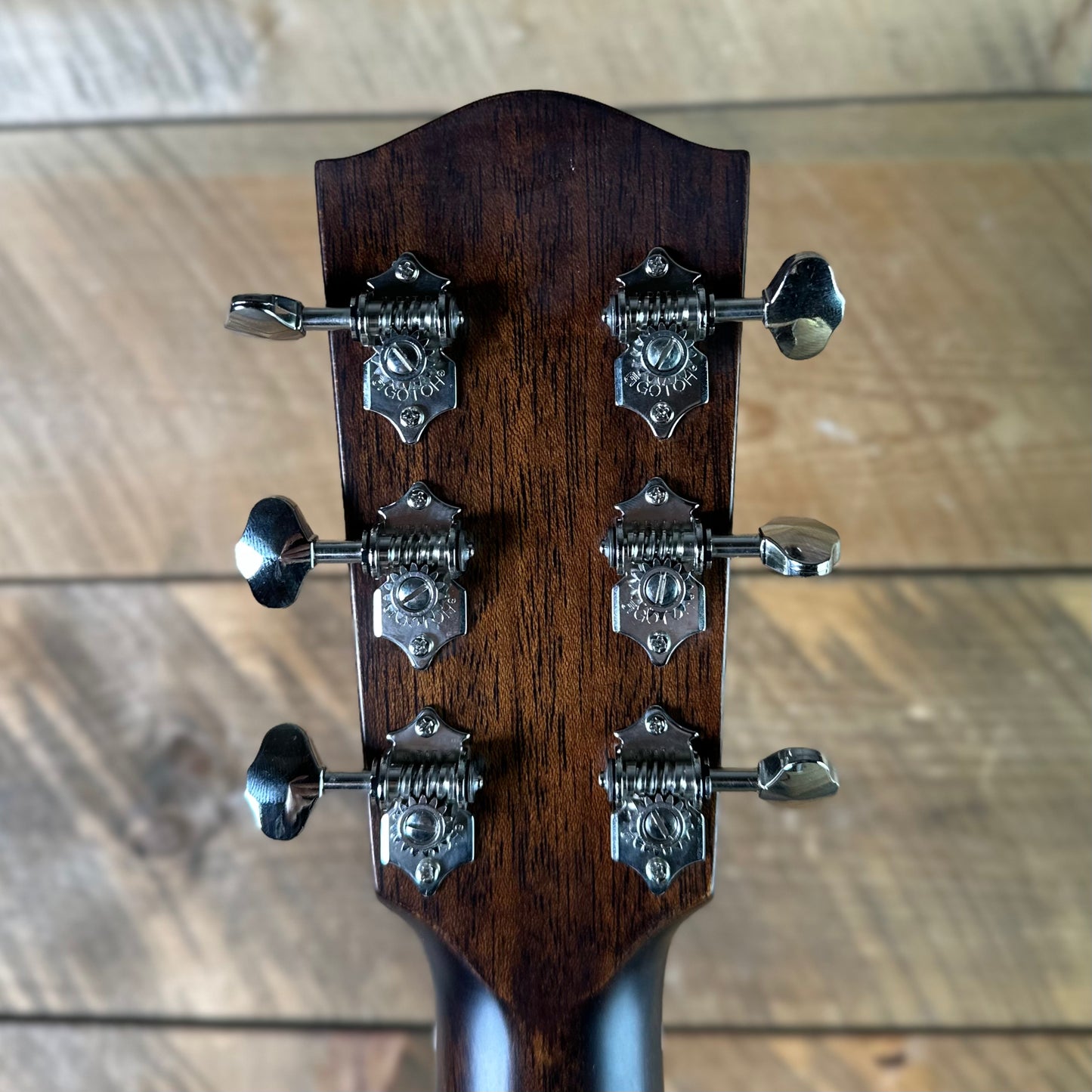 Eastman E20OOSS TC Solid Rosewood Sides & Back Thermo Cured Top Sunburst