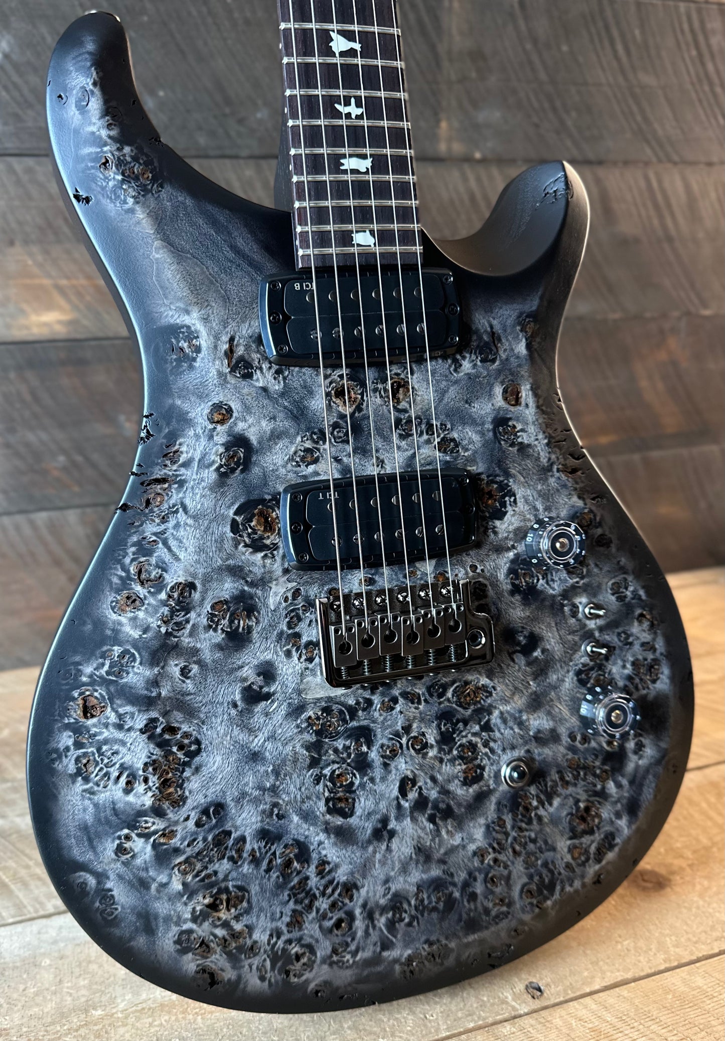 PRS Limited Wood Library Select S2 Custom 24-08 Poplar Burl Top - Charcoal Burst S2088895