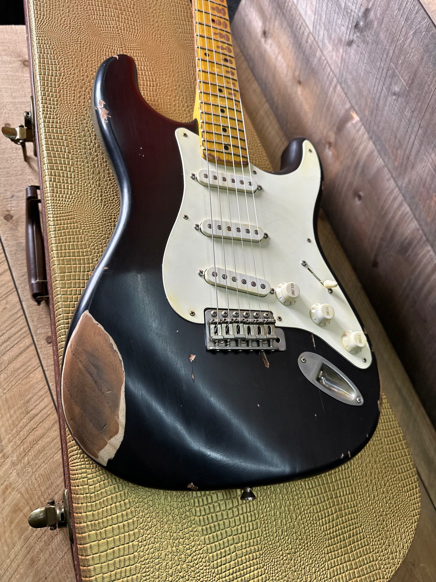 Nash S-57 Ash Body Heavy Aged - Black NG-6144