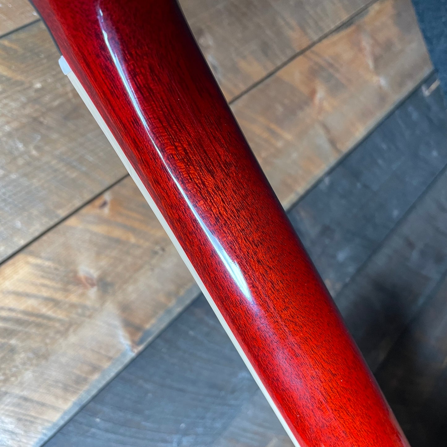 Gibson Les Paul Studio - Heritage Cherry Sunburst 228440228