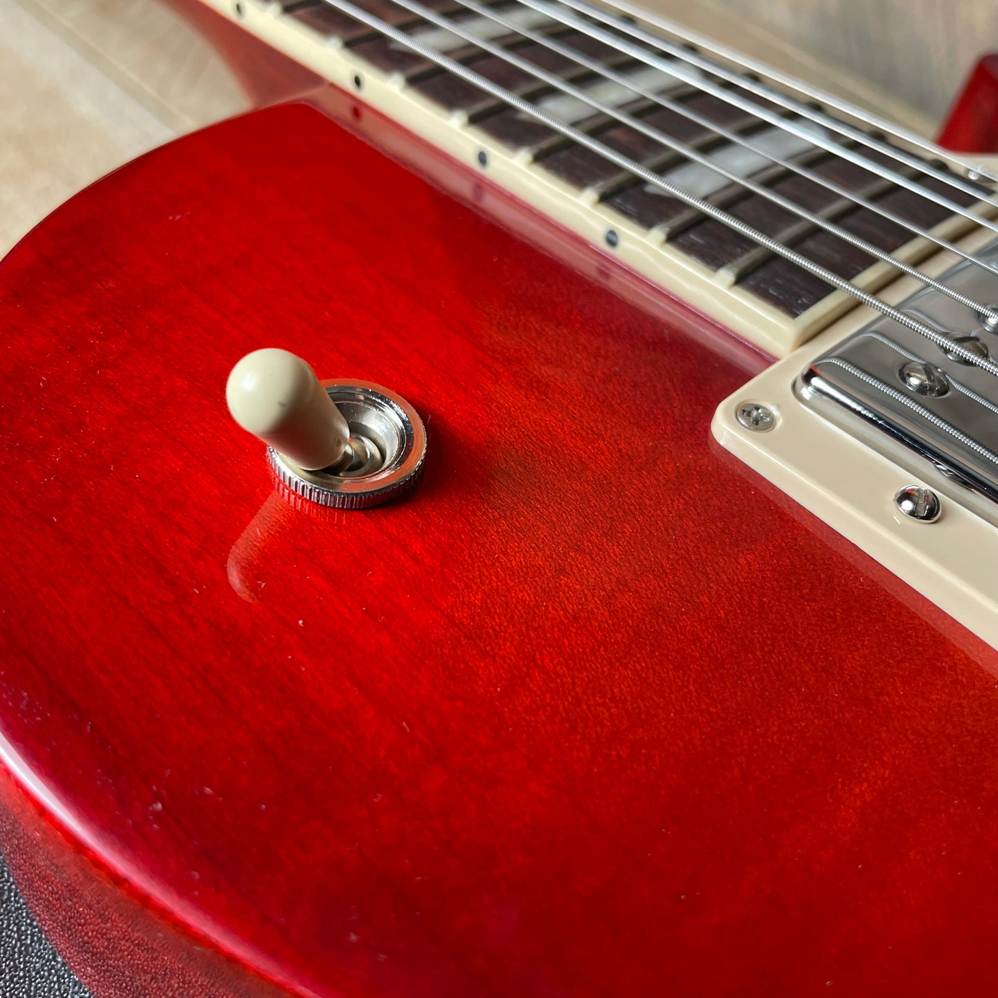 Gibson Les Paul Studio - Heritage Cherry Sunburst 228440228