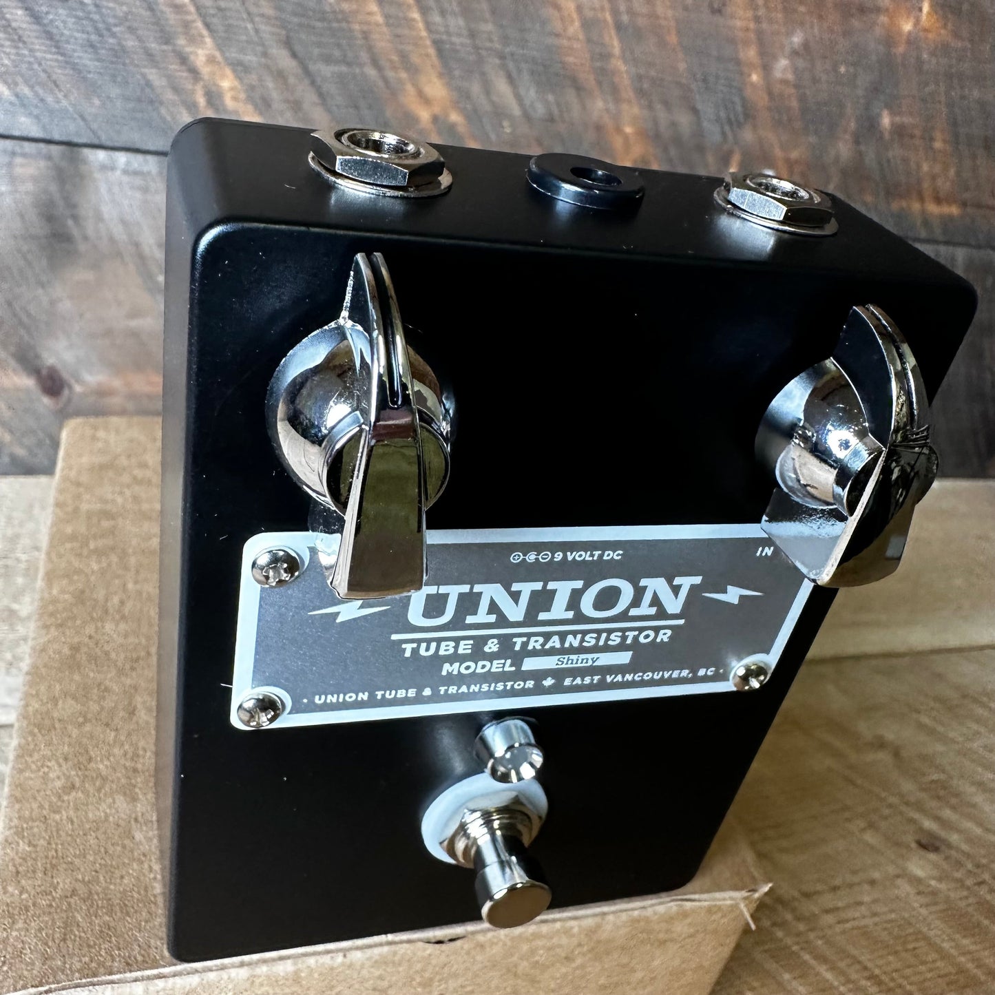 union guitar pedals Union Tube & Transistor Shiny Fuzz Pedal